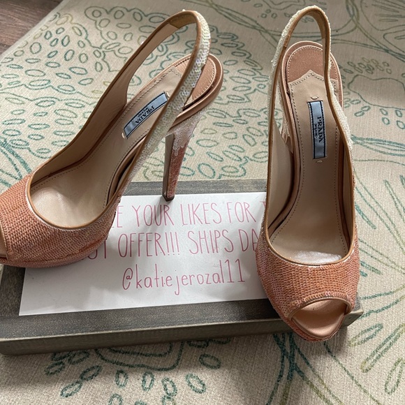 Prada size 38 shoes 👑👑 - Picture 1 of 8